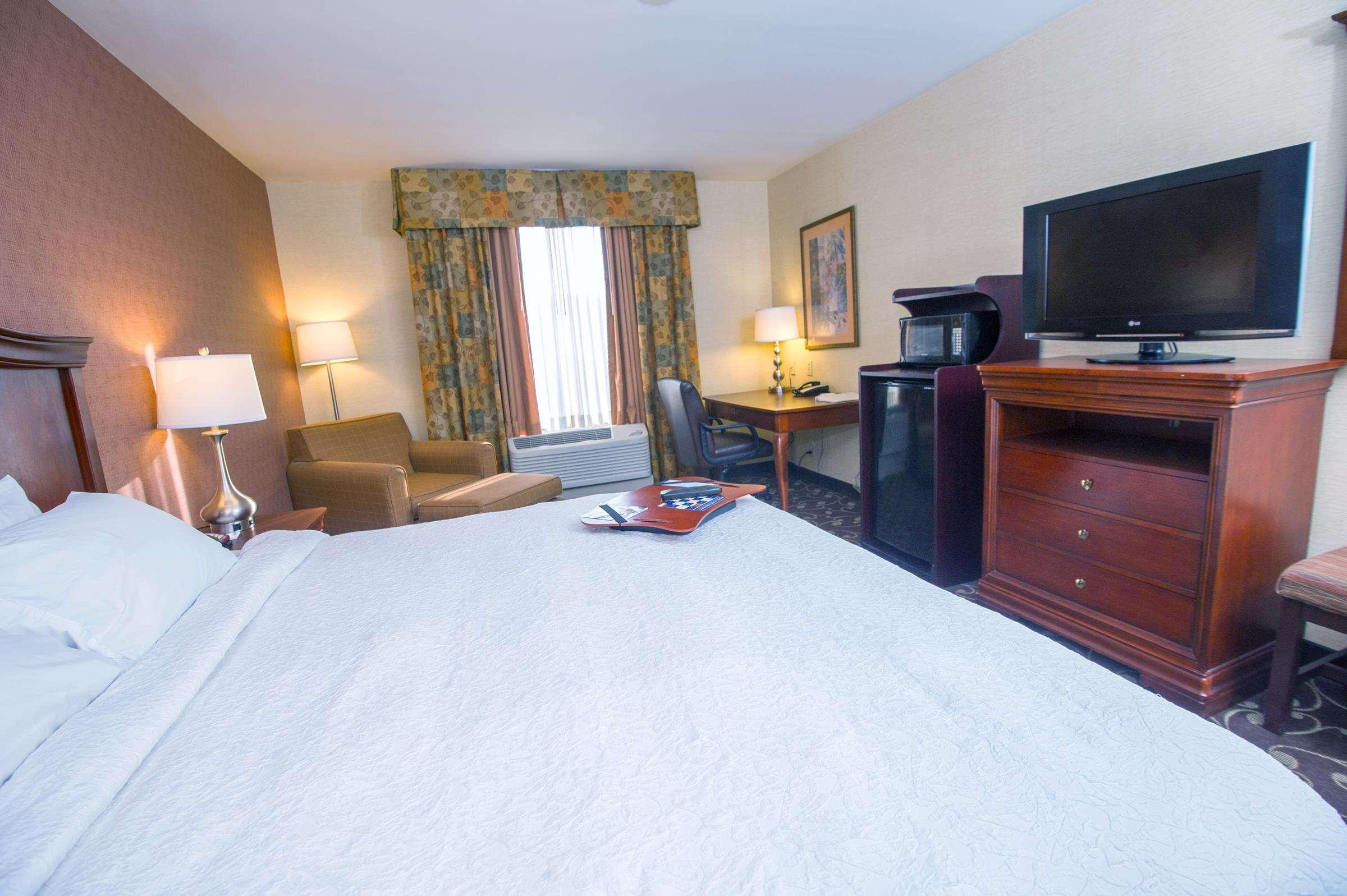 Hampton By Hilton Brattleboro Hotel Luaran gambar