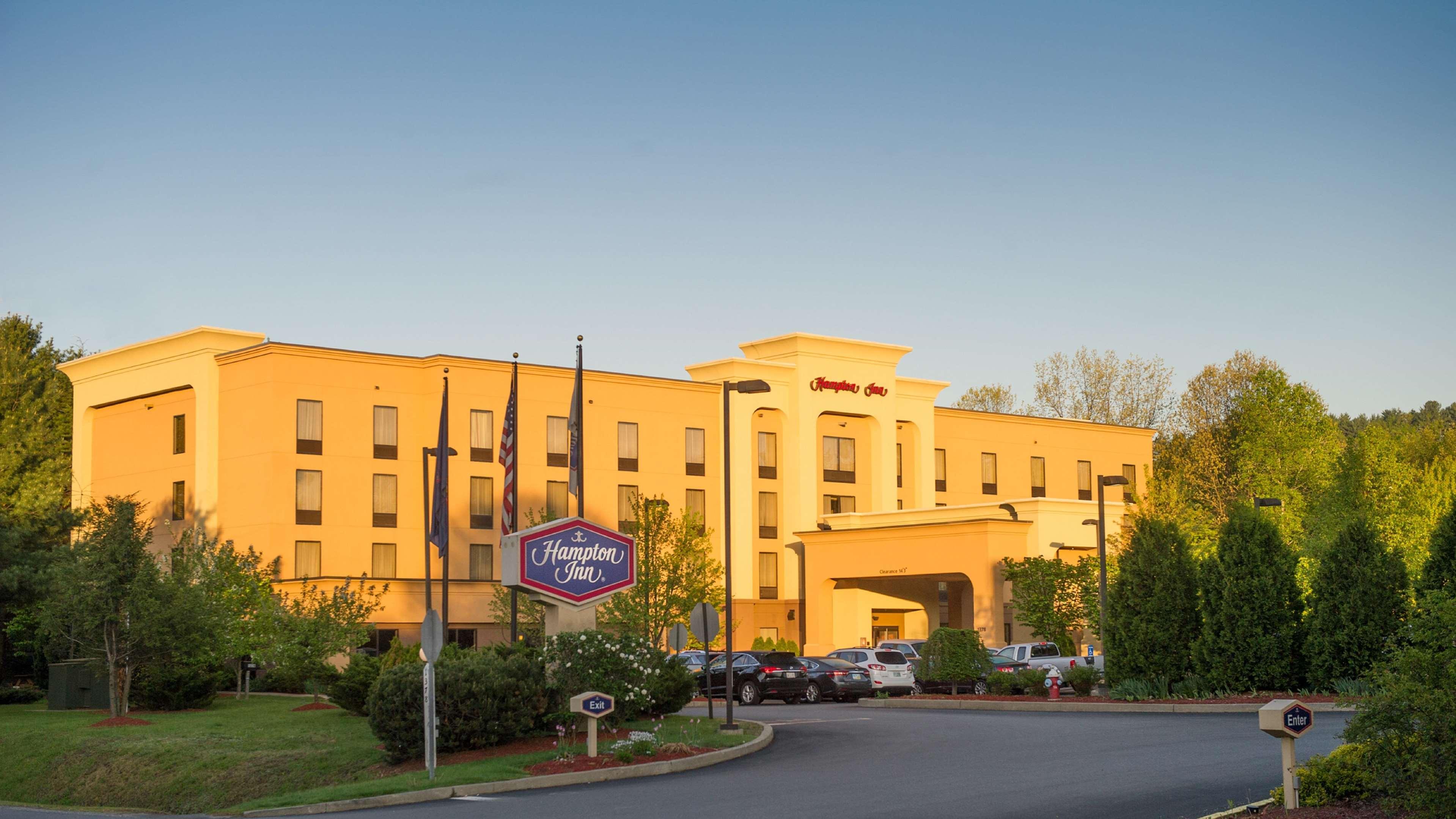 Hampton By Hilton Brattleboro Hotel Luaran gambar