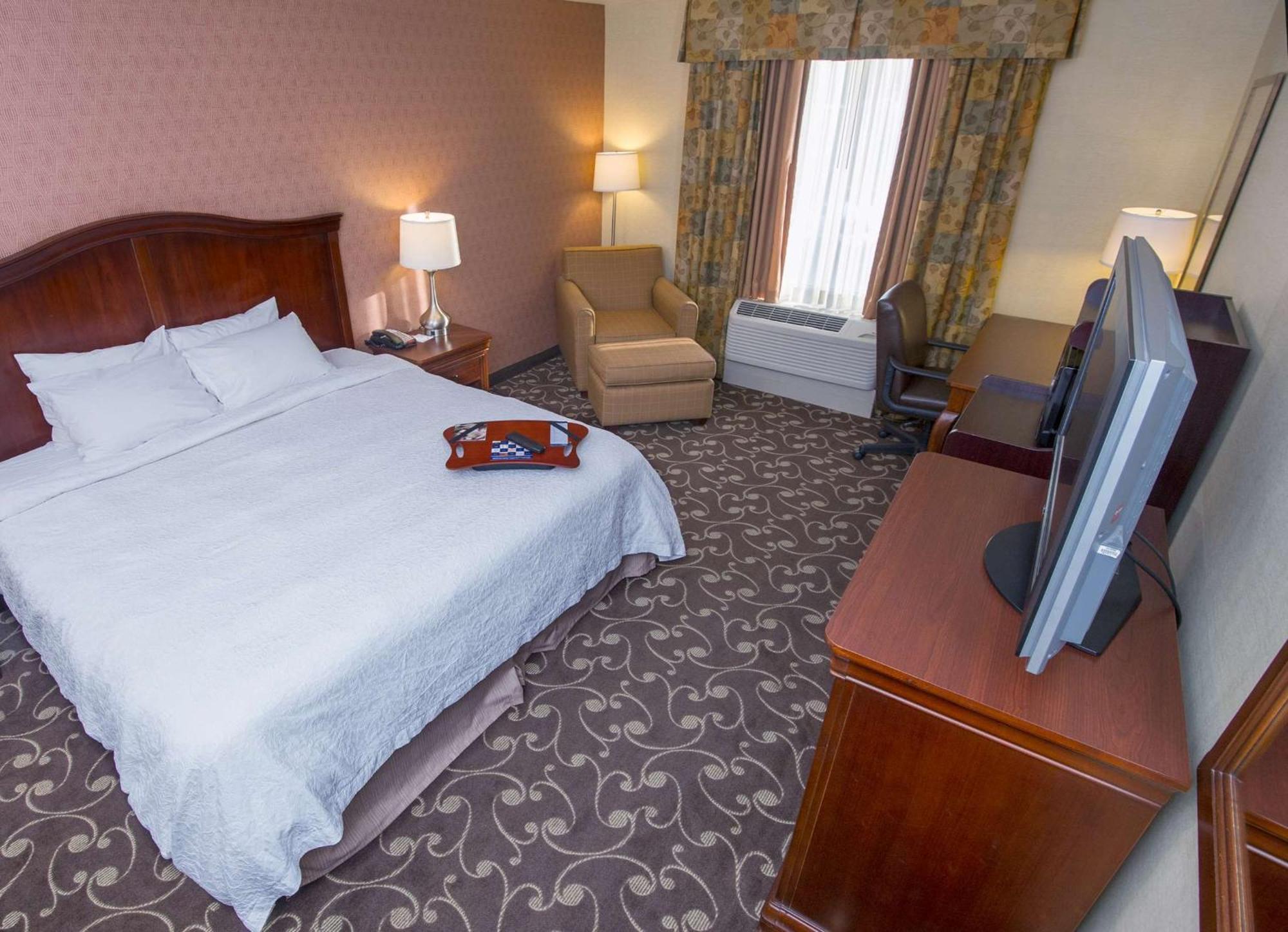 Hampton By Hilton Brattleboro Hotel Luaran gambar