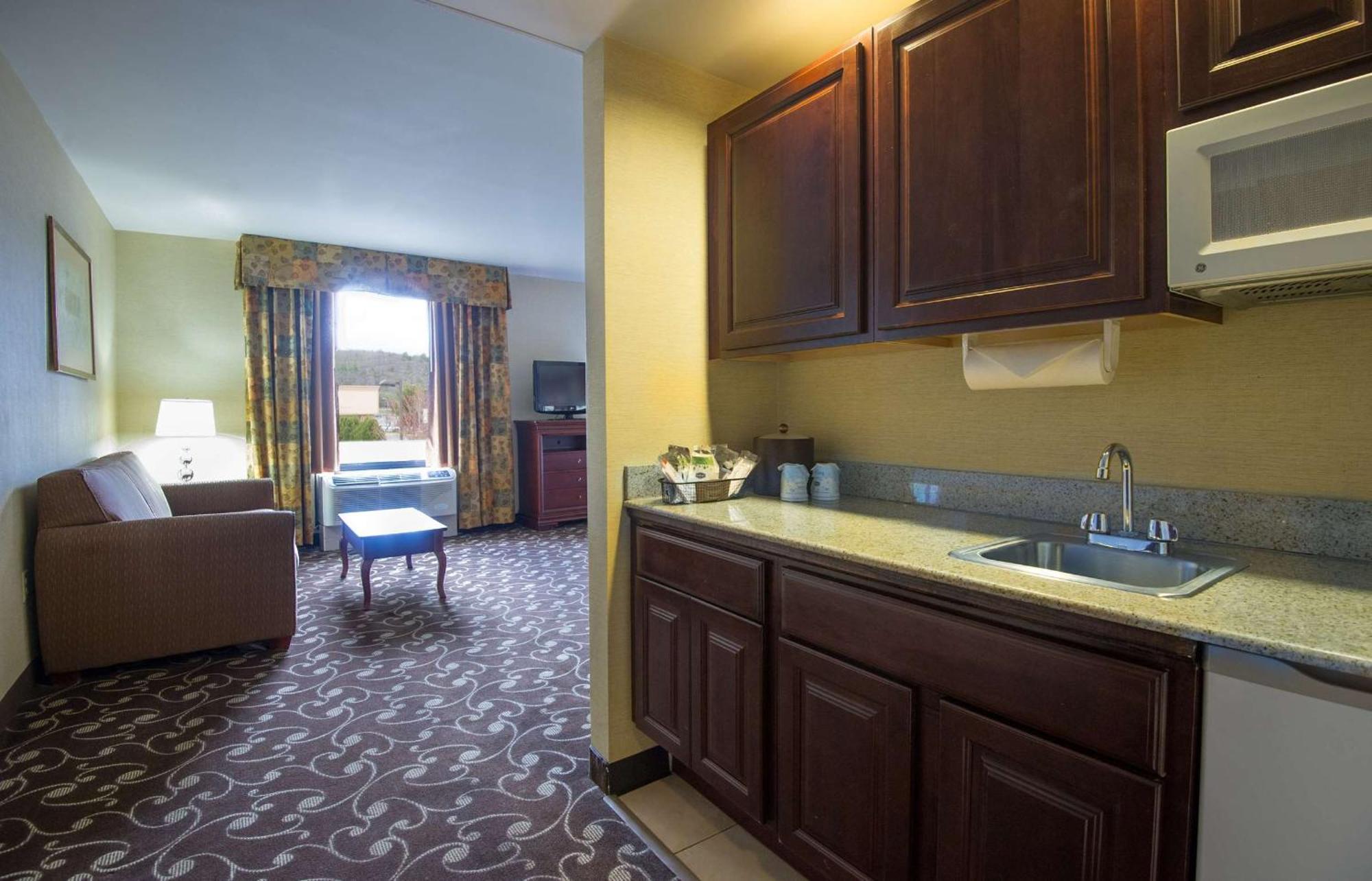Hampton By Hilton Brattleboro Hotel Luaran gambar