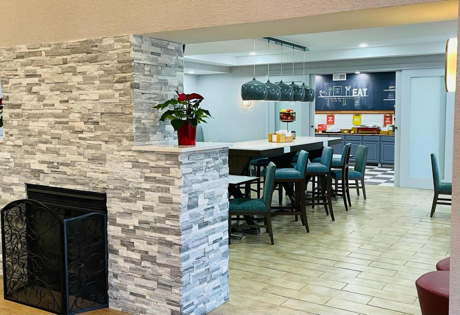 Hampton By Hilton Brattleboro Hotel Luaran gambar